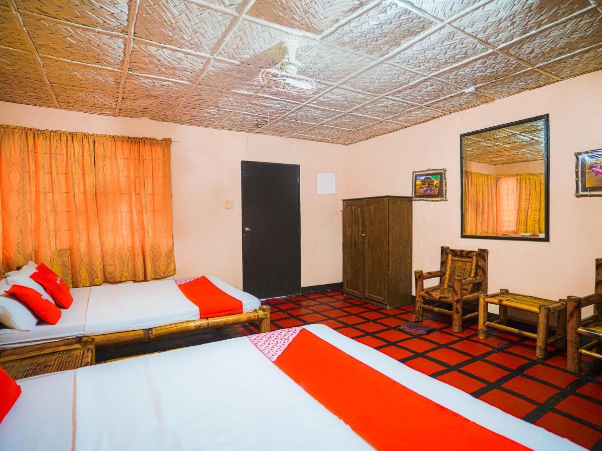 Oyo 875 Madhavi Beach Resort Balibago Экстерьер фото